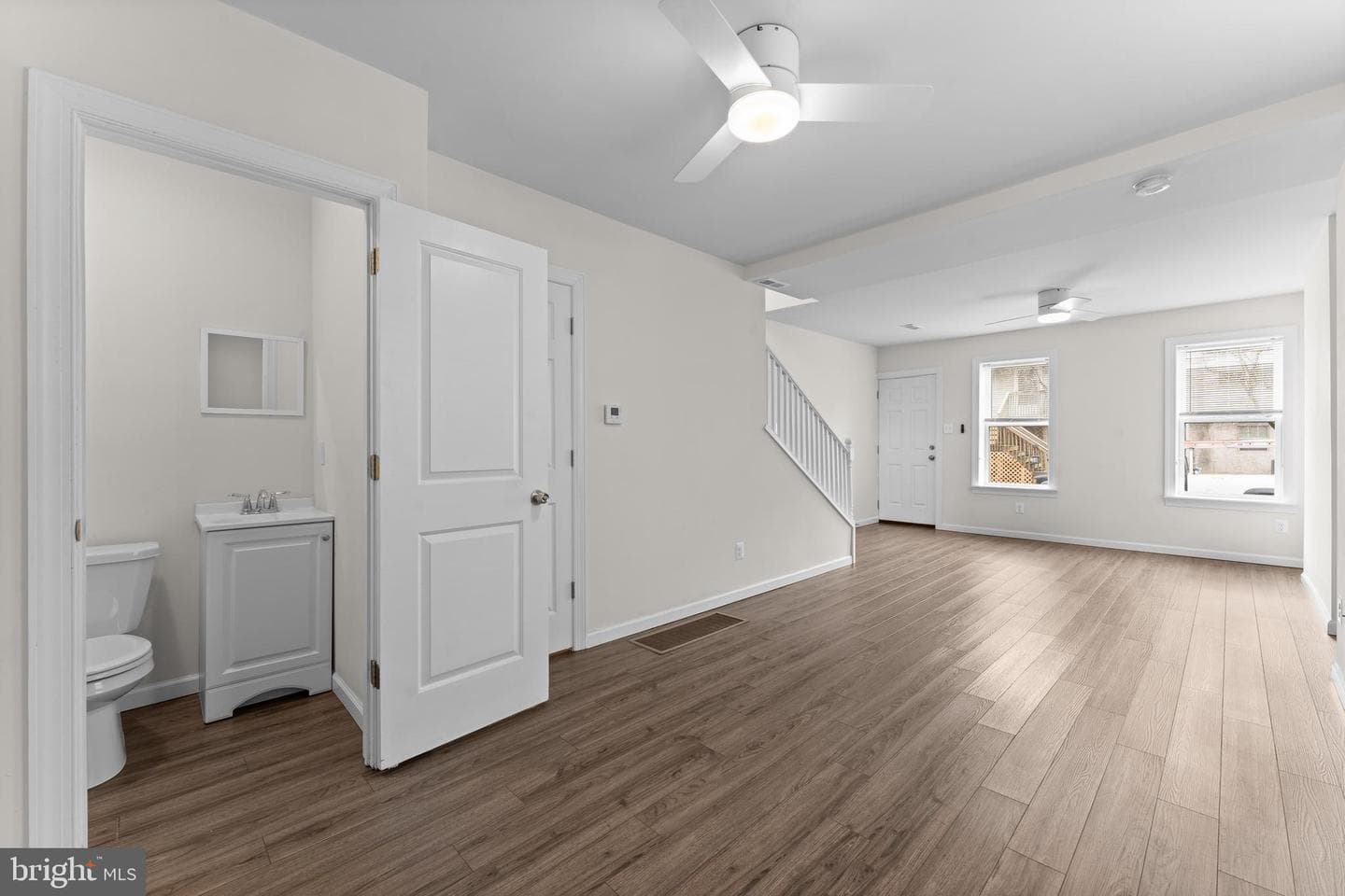 37 2nd Street photo 7