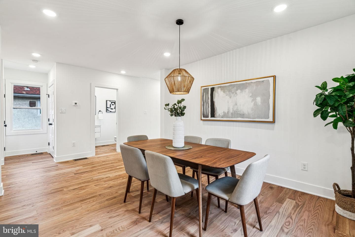 655 Edge Hill Road photo 10
