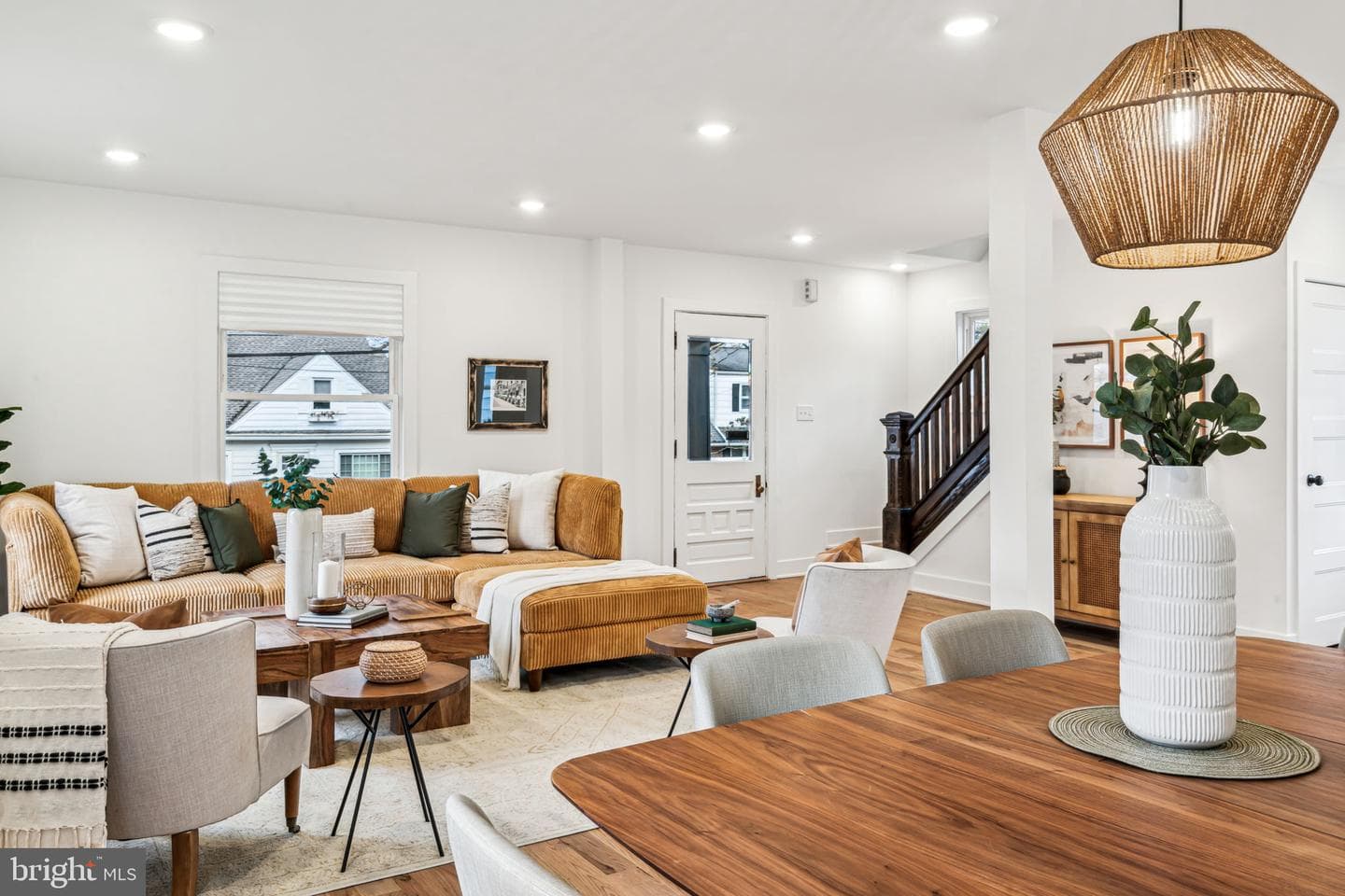 655 Edge Hill Road photo 11