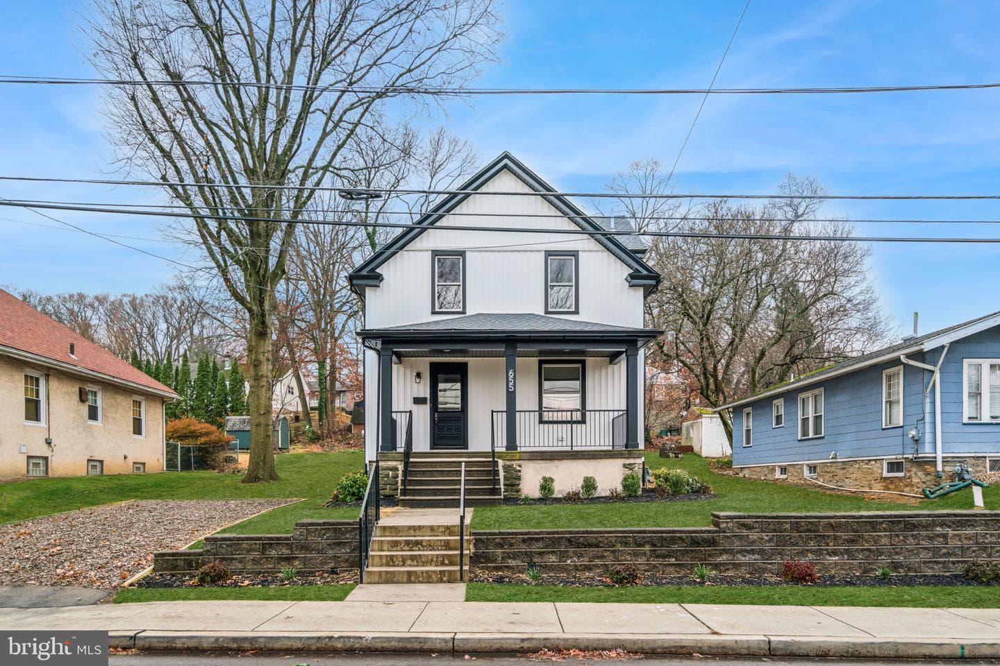 655 Edge Hill Road photo 3
