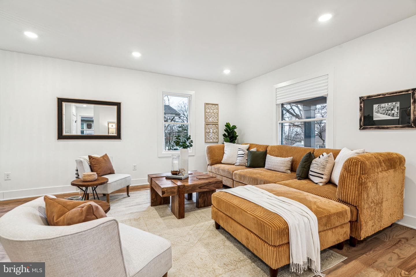 655 Edge Hill Road photo 7