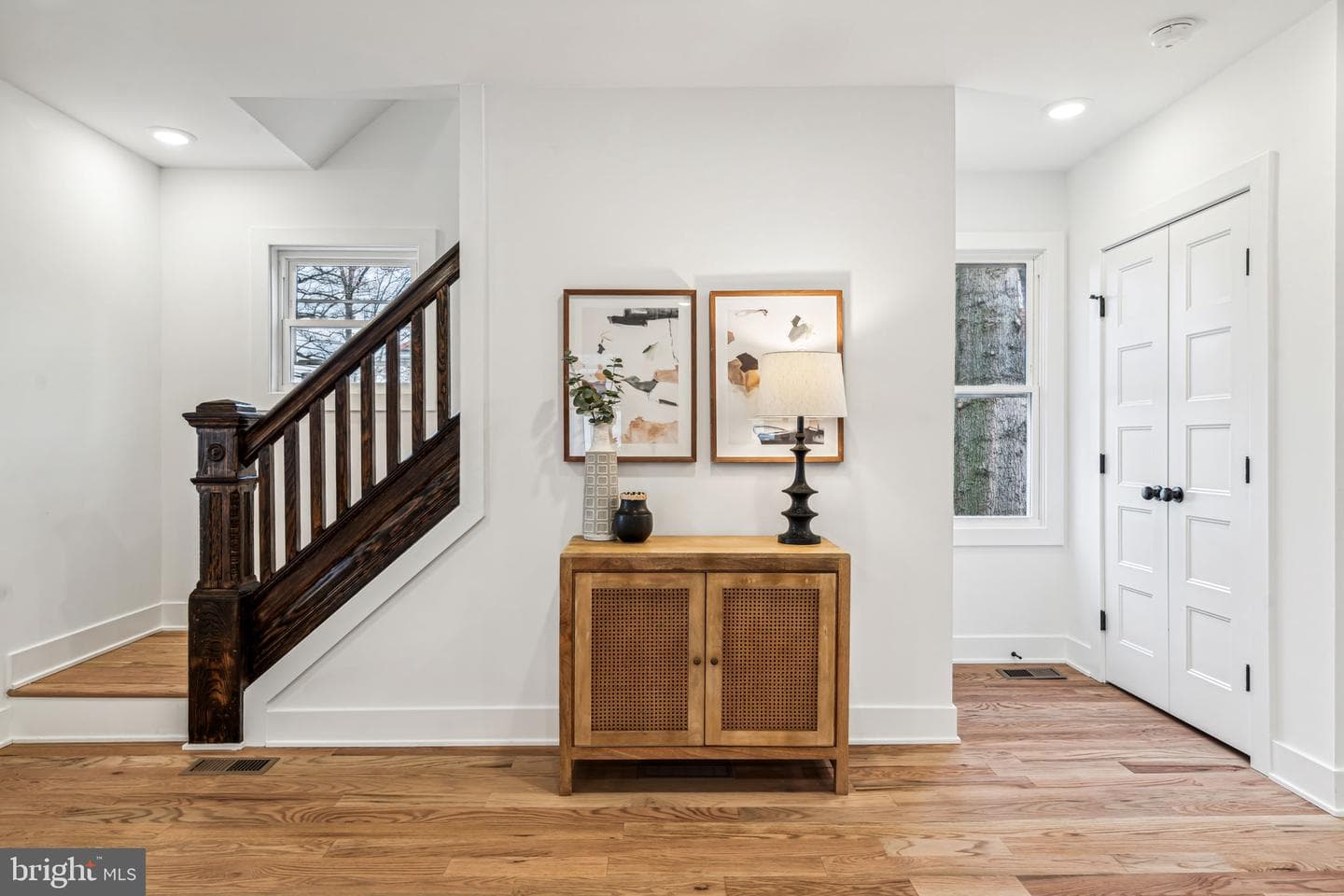 655 Edge Hill Road photo 9