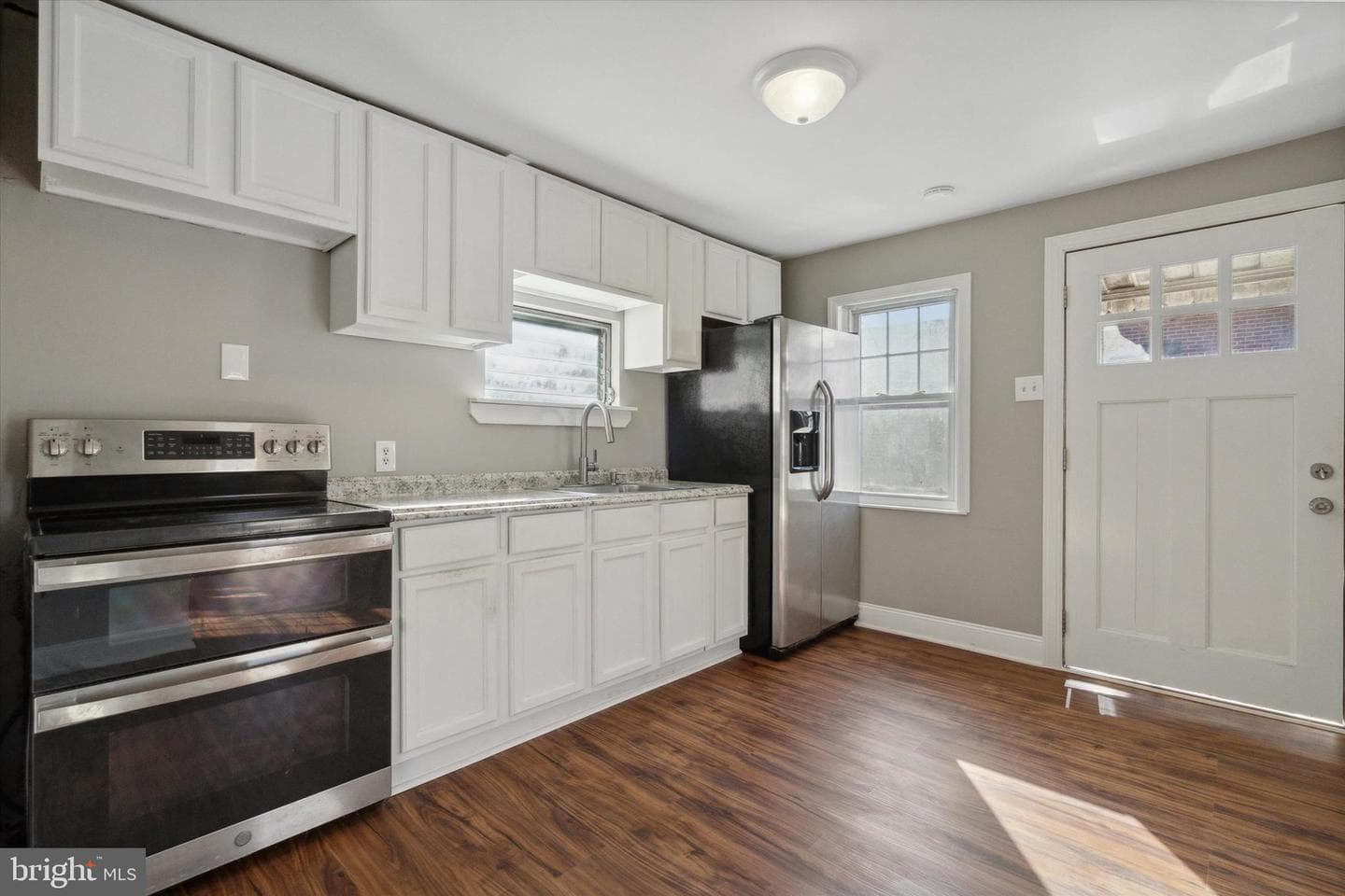 1605 N Line Street photo 9