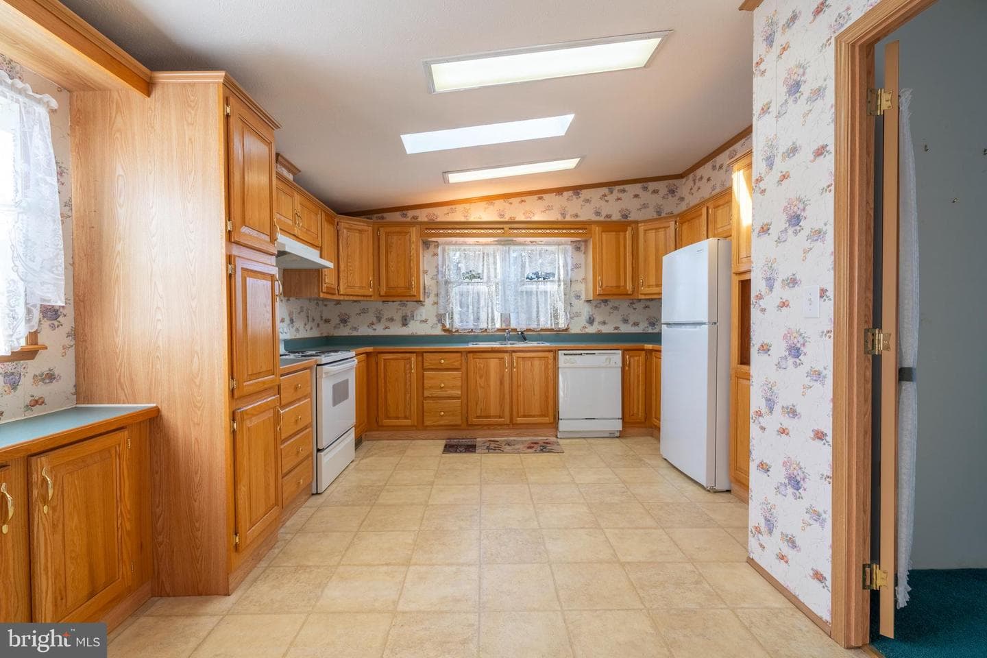 644 Apple Street photo 17