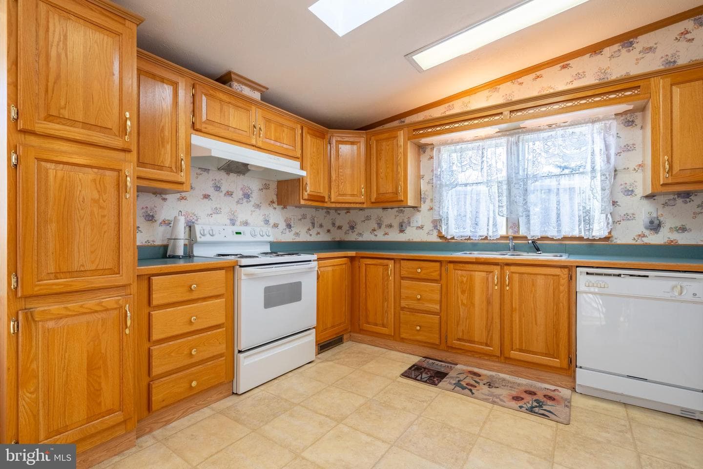 644 Apple Street photo 20