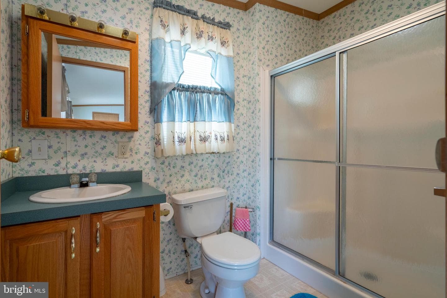 644 Apple Street photo 27