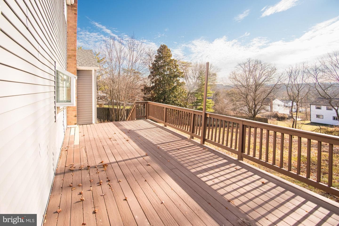736 Mockingbird Lane photo 4