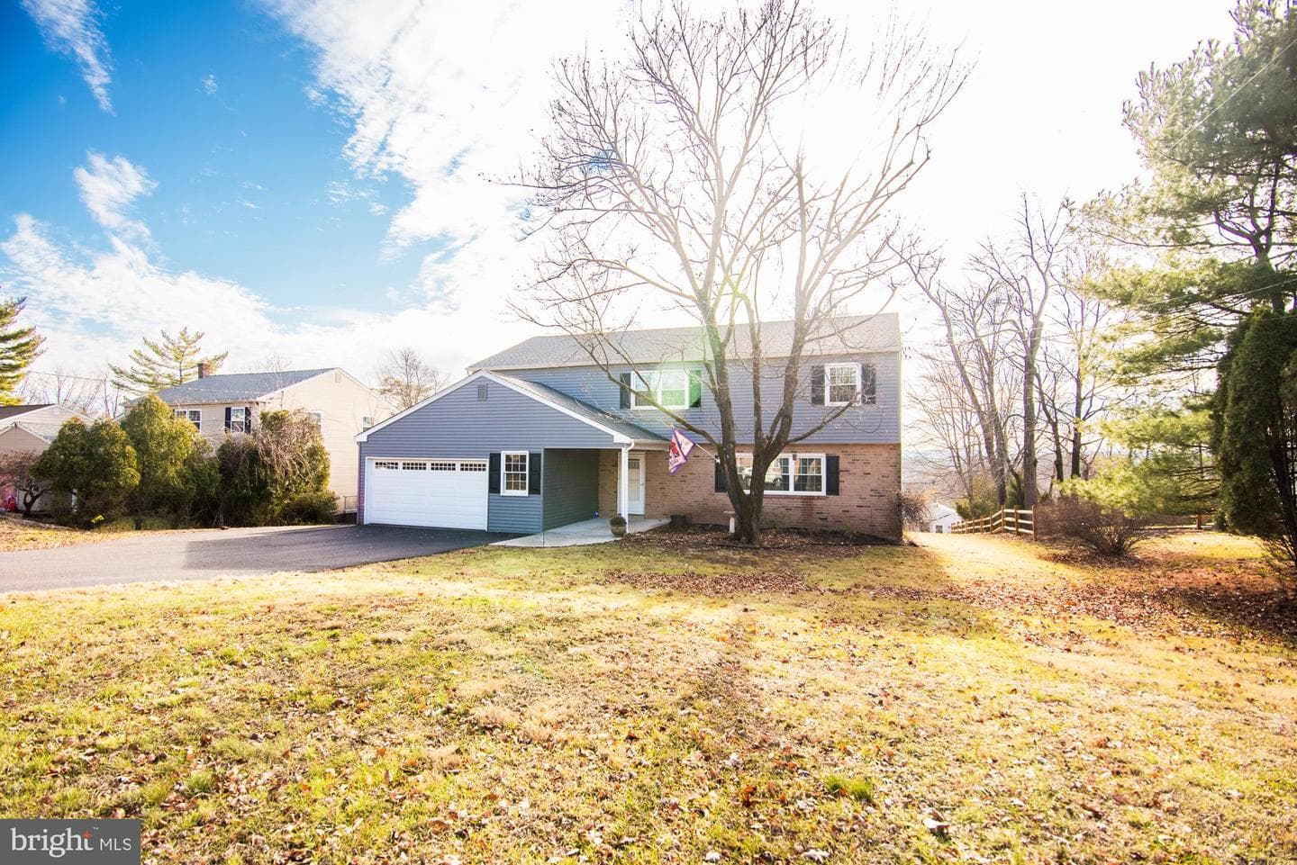 736 Mockingbird Lane photo 44