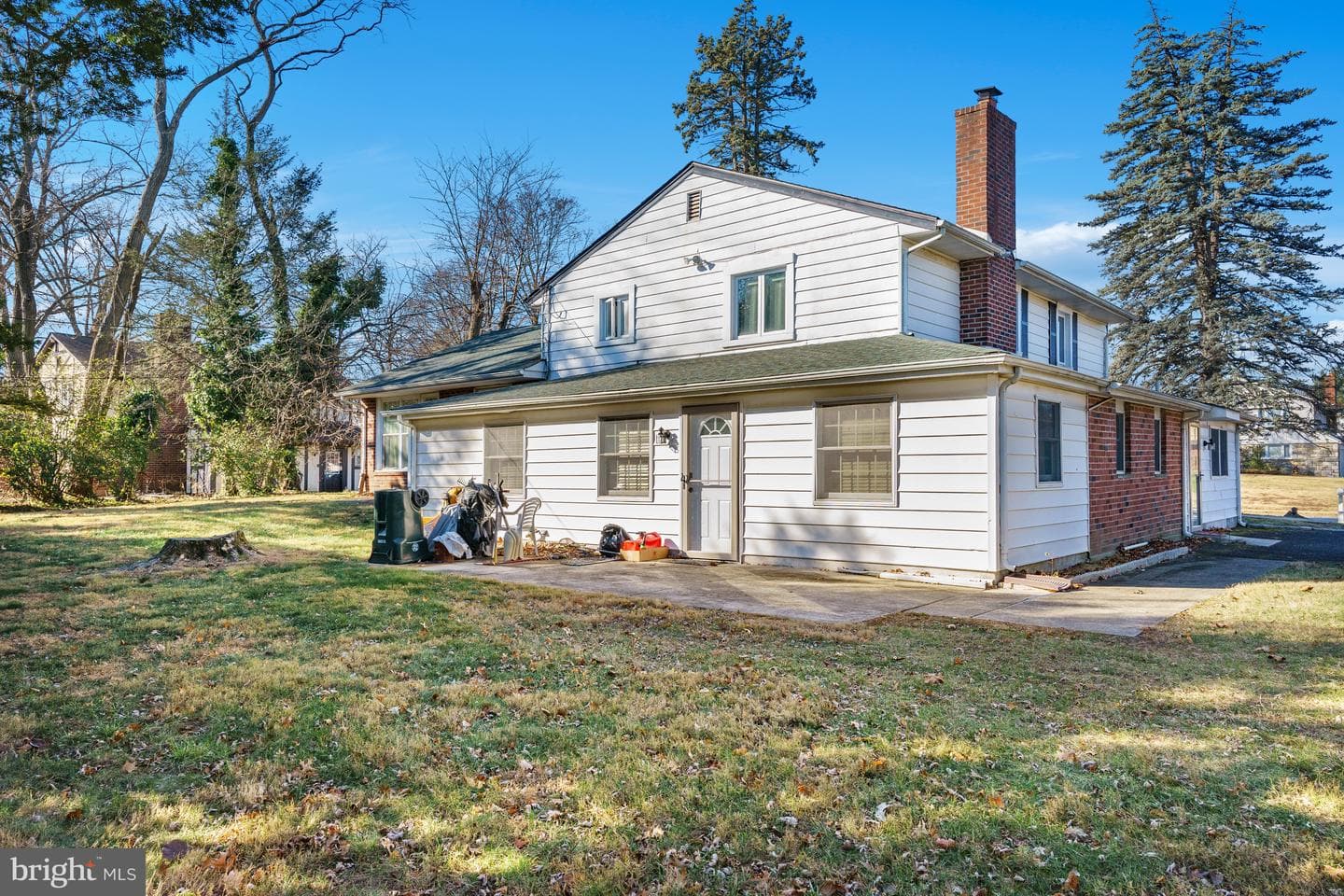 1875 Lippincott Road photo 41