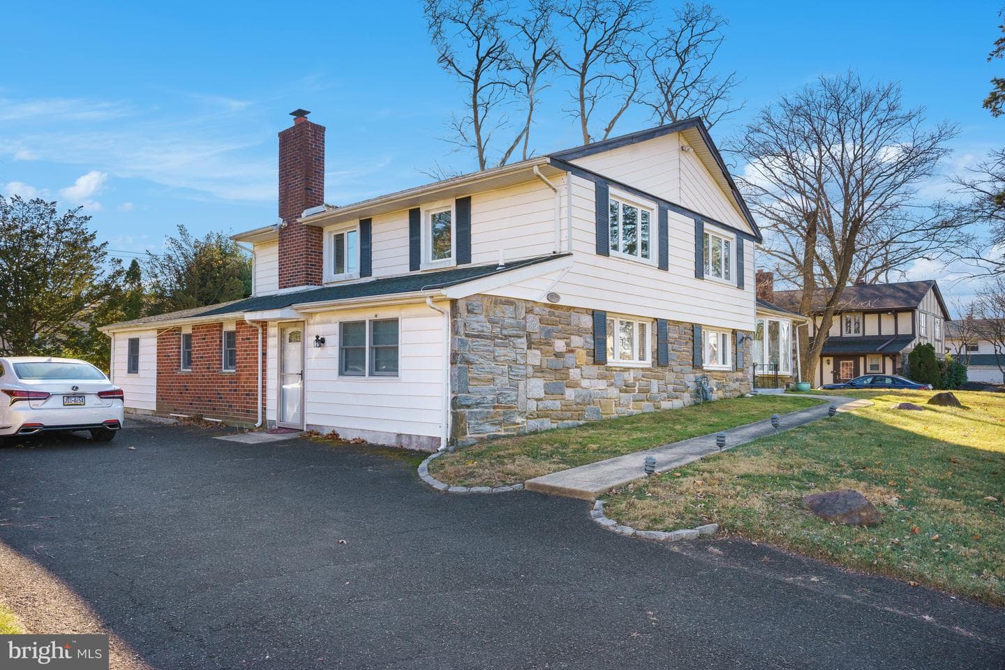 1875 Lippincott Road photo 8