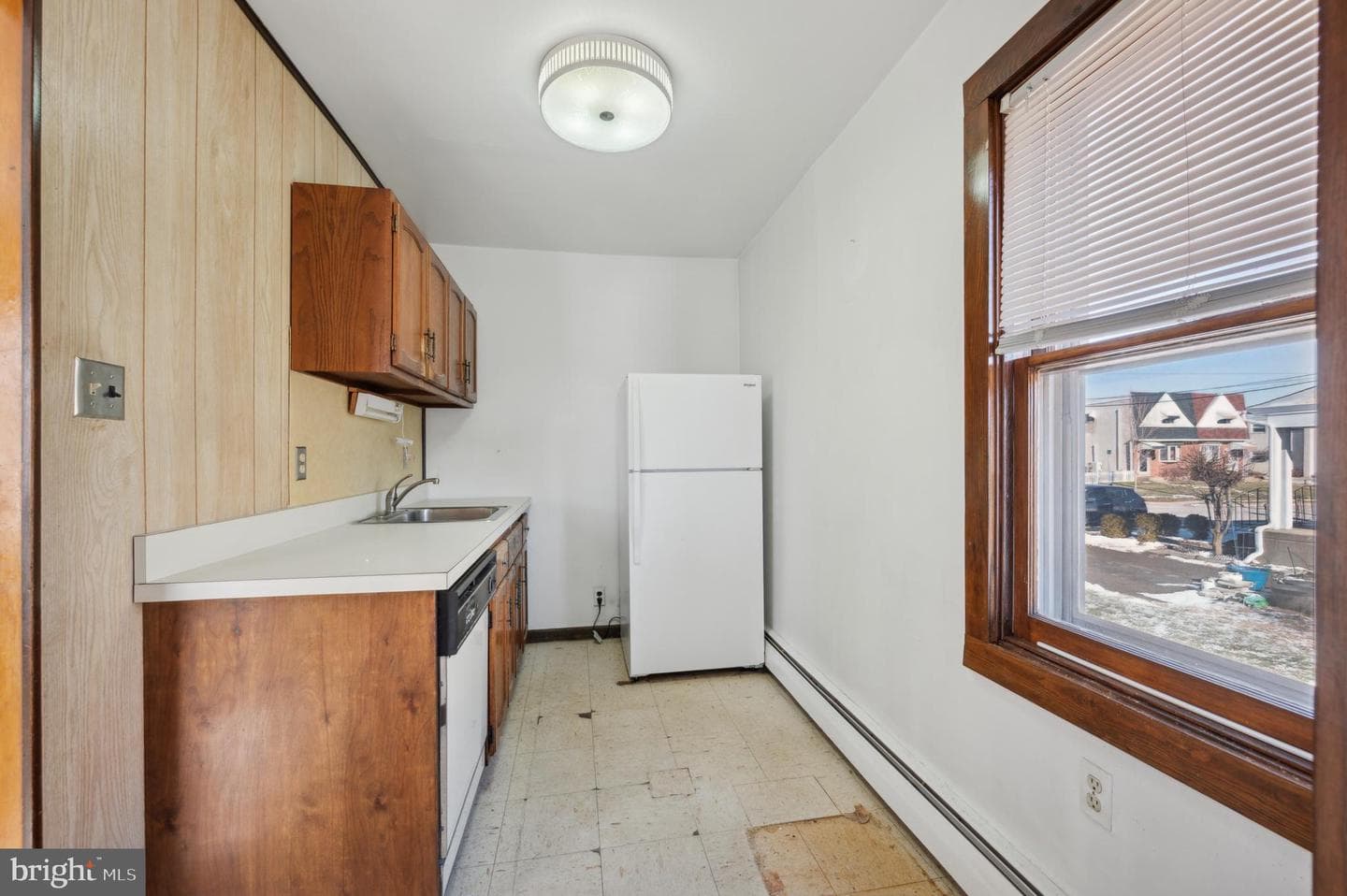 581 A Street photo 7