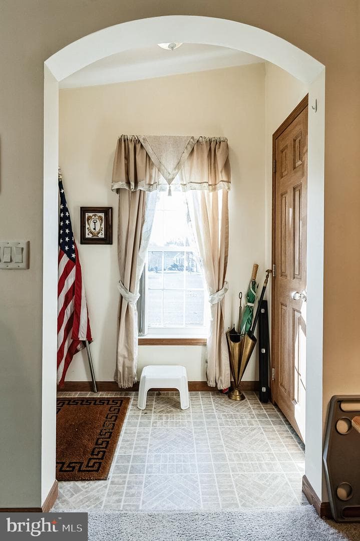 502 Village Way photo 2