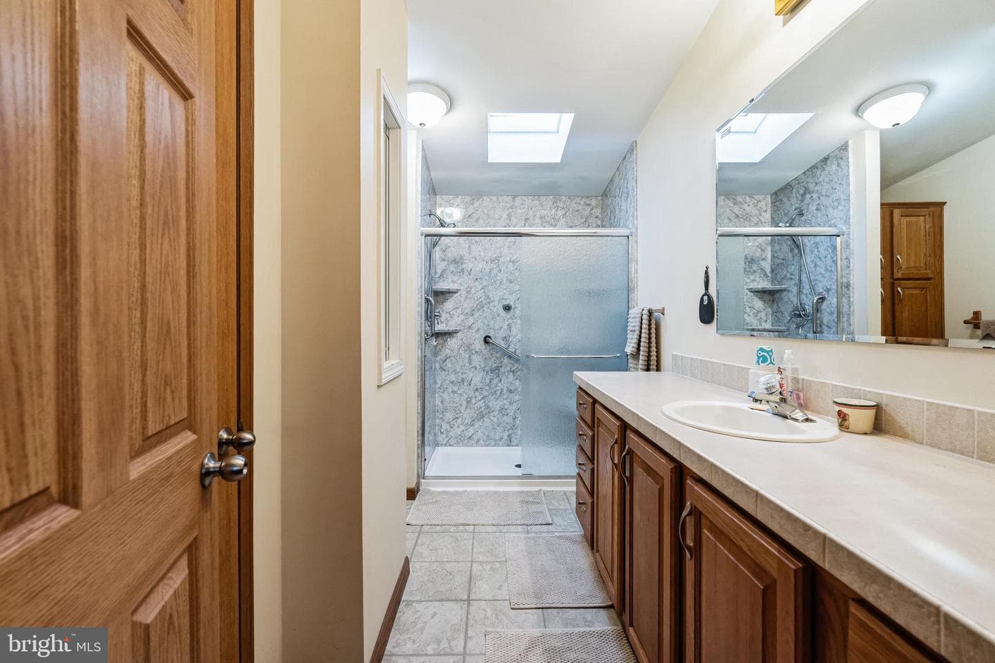 502 Village Way photo 21