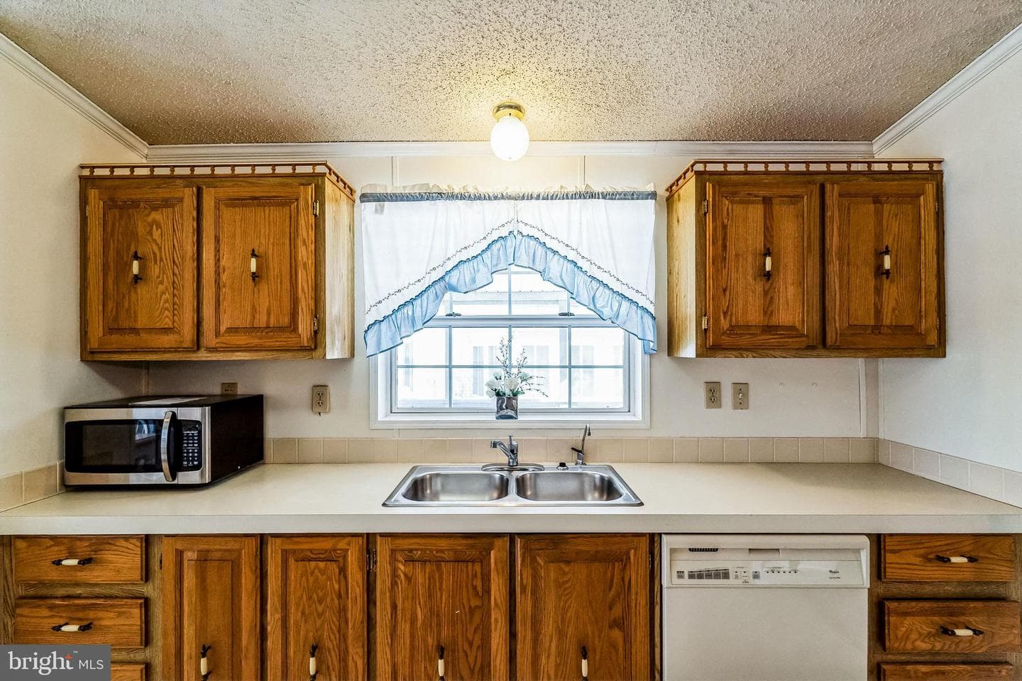 16 Bentwood Circle photo 15