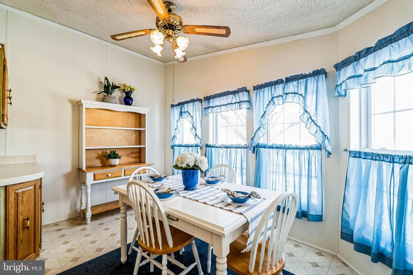 16 Bentwood Circle photo 19