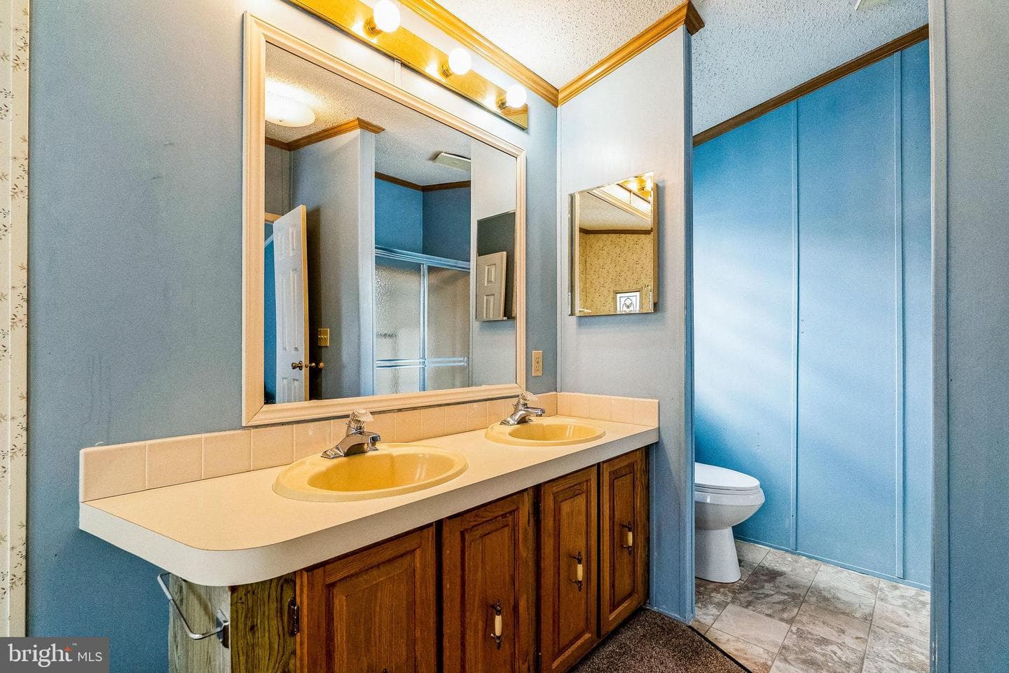 16 Bentwood Circle photo 30