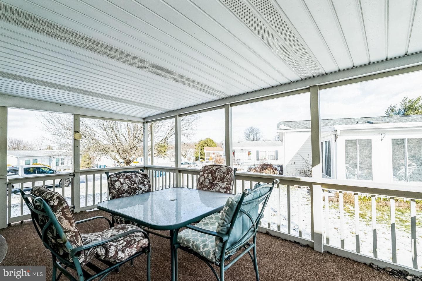 16 Bentwood Circle photo 34