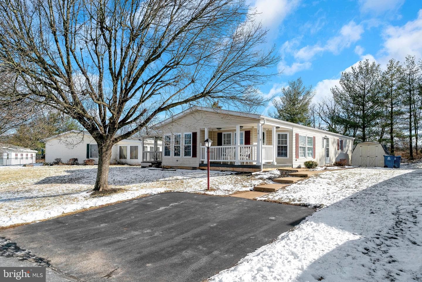 16 Bentwood Circle photo 36