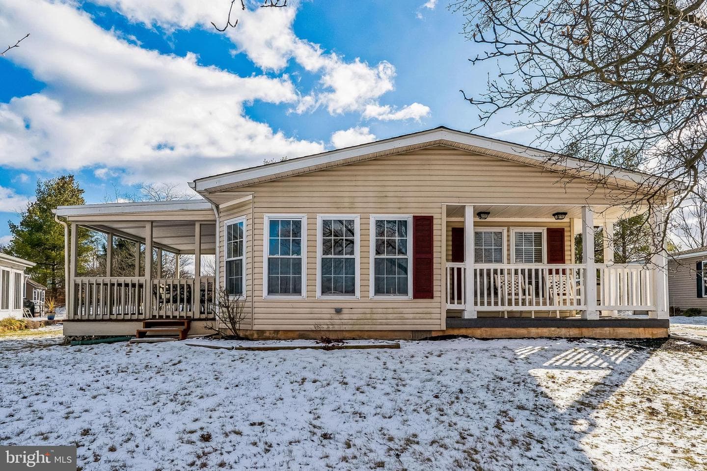 16 Bentwood Circle photo 38