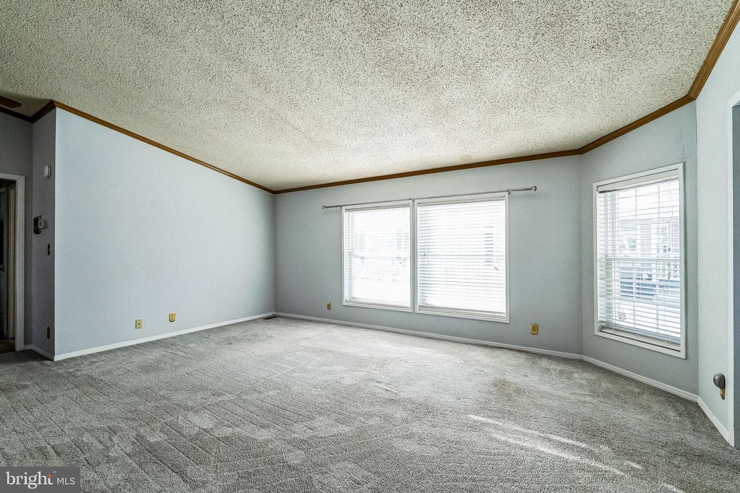 16 Bentwood Circle photo 6