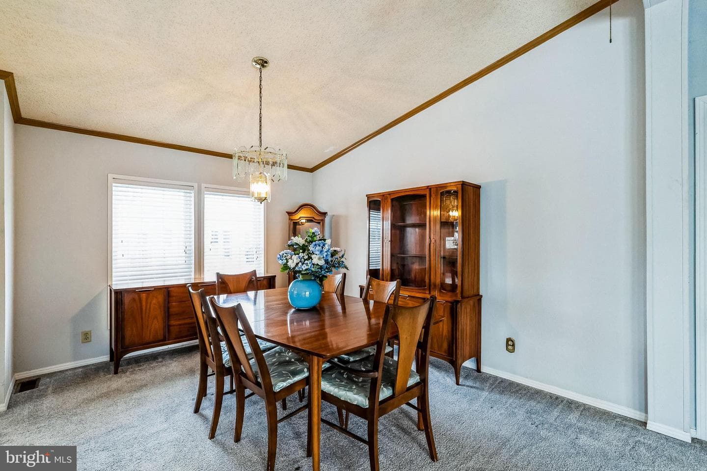 16 Bentwood Circle photo 9