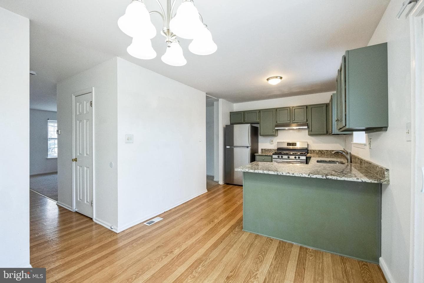 2461 Norrington photo 11