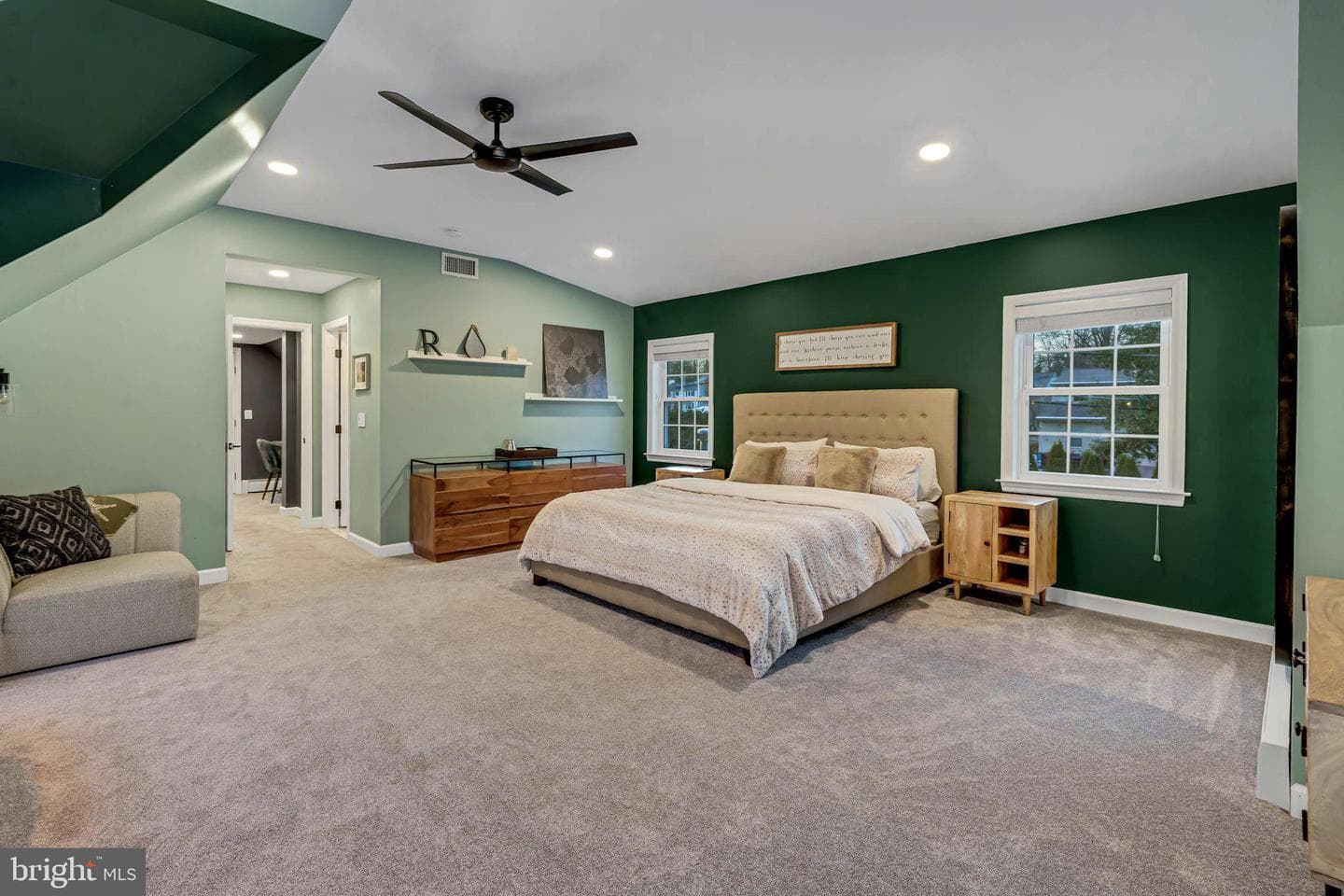 720 Pembroke Road photo 21