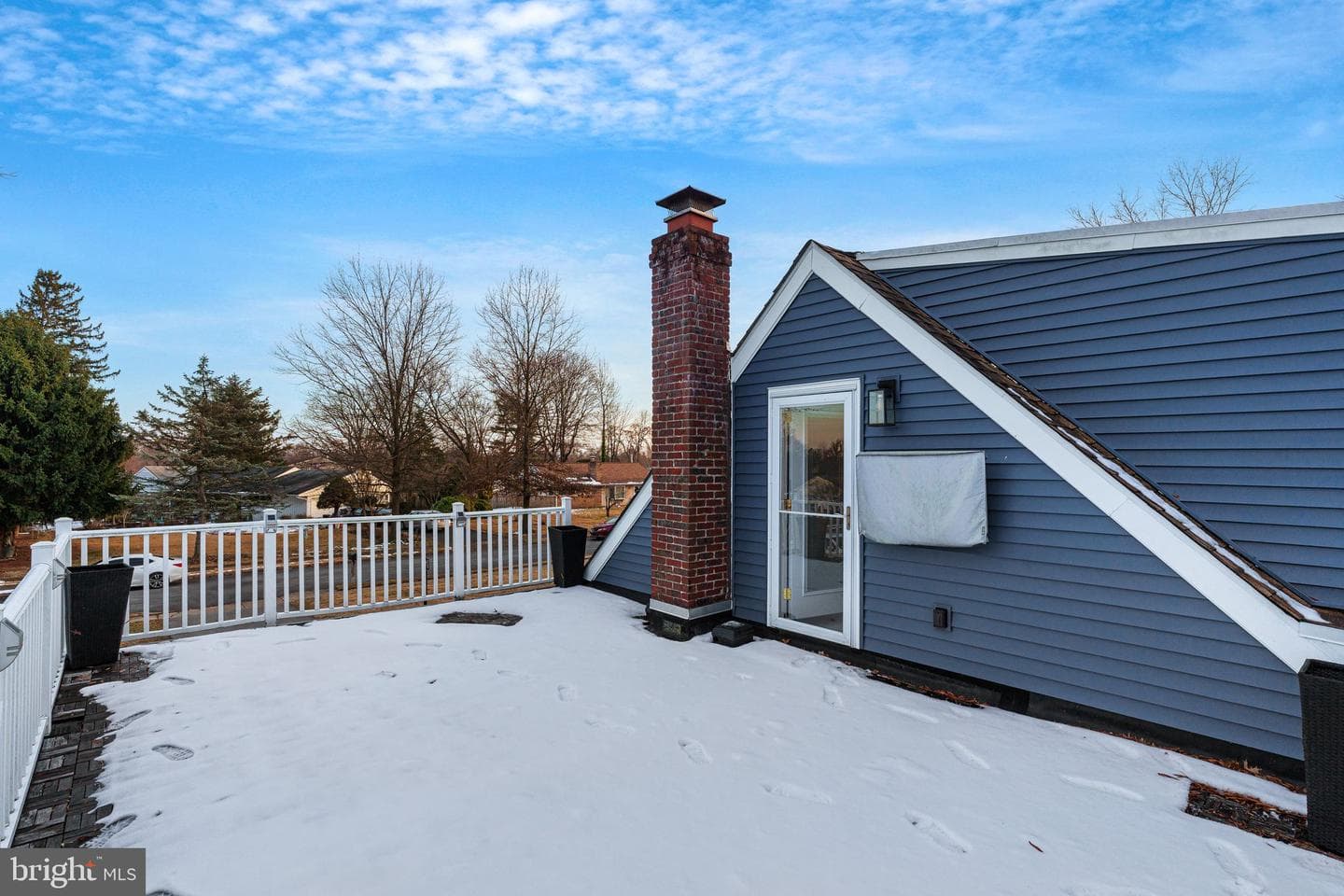 720 Pembroke Road photo 26