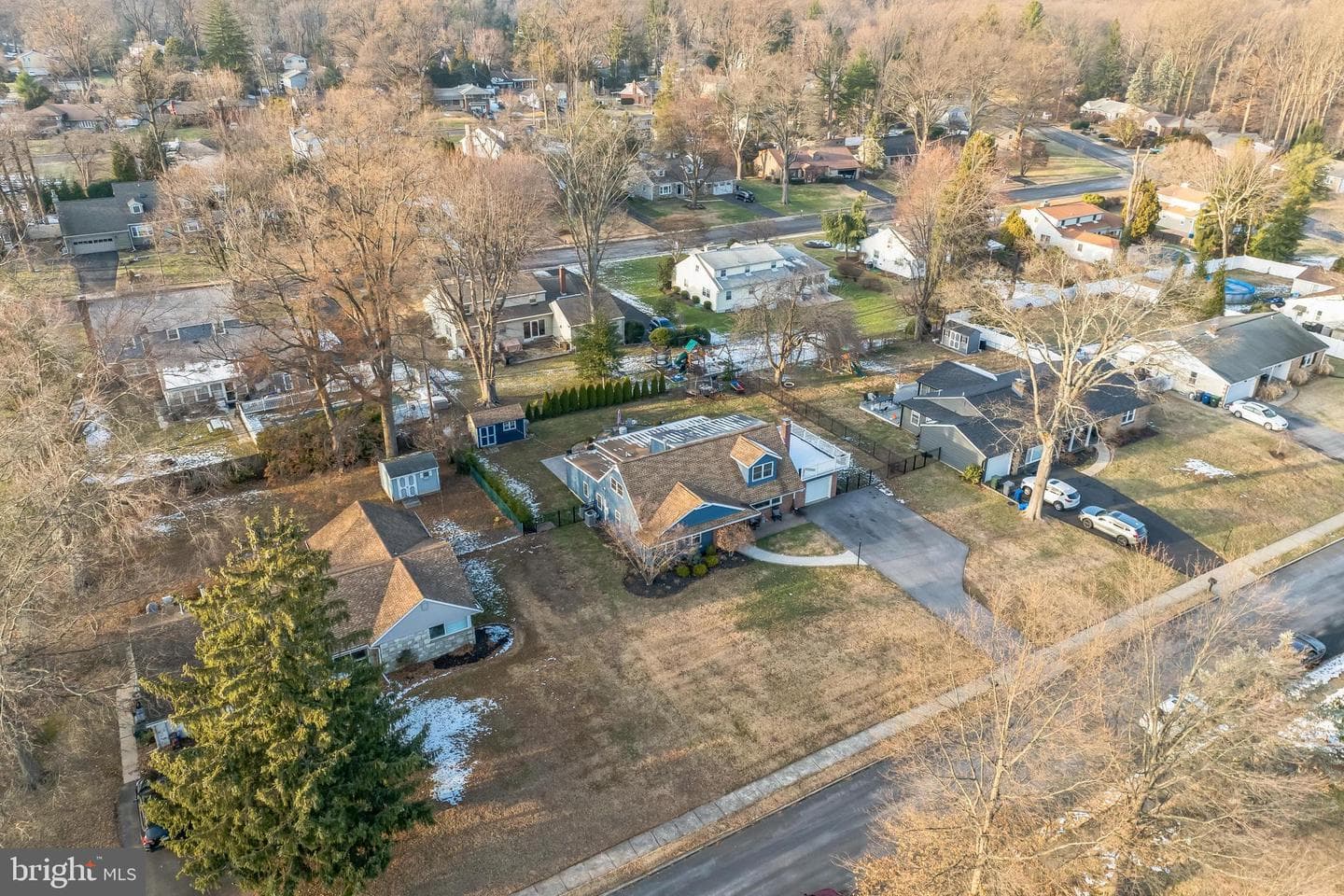 720 Pembroke Road photo 37