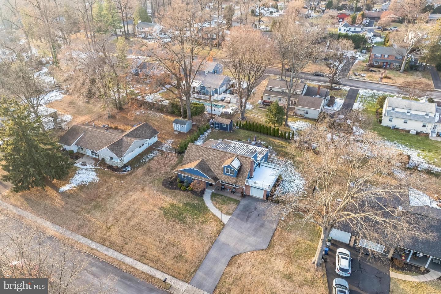720 Pembroke Road photo 39