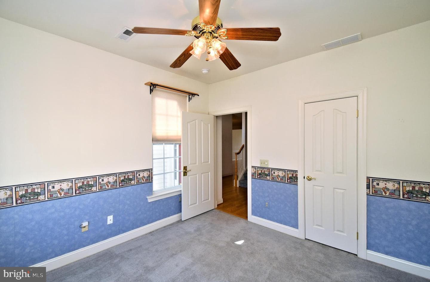 1545 Tarrington Way photo 22