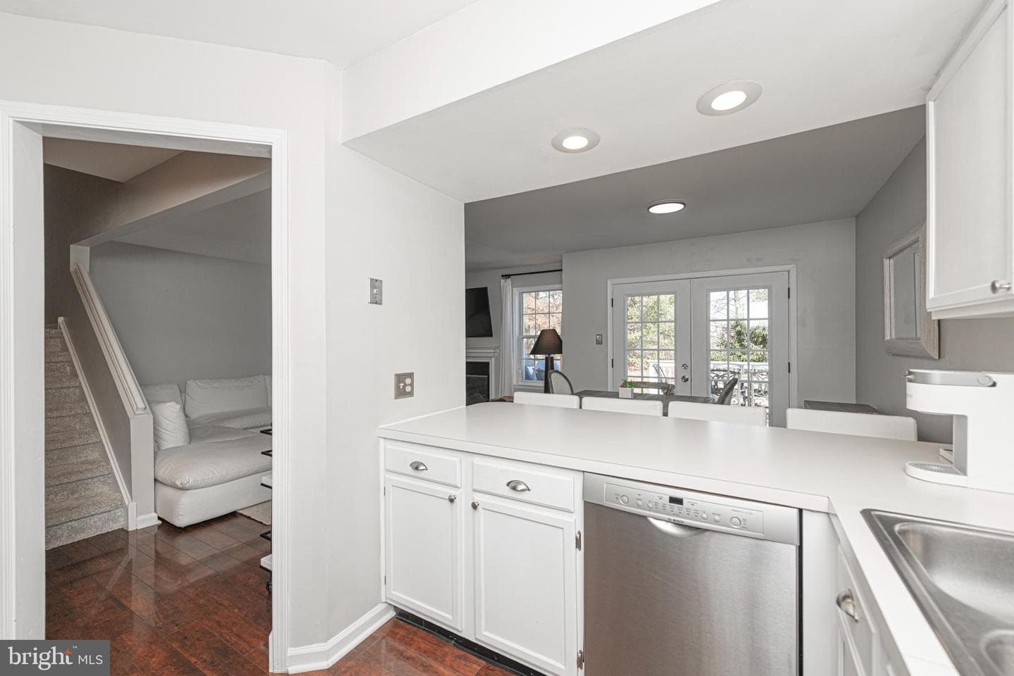 125 Azalea Circle photo 6