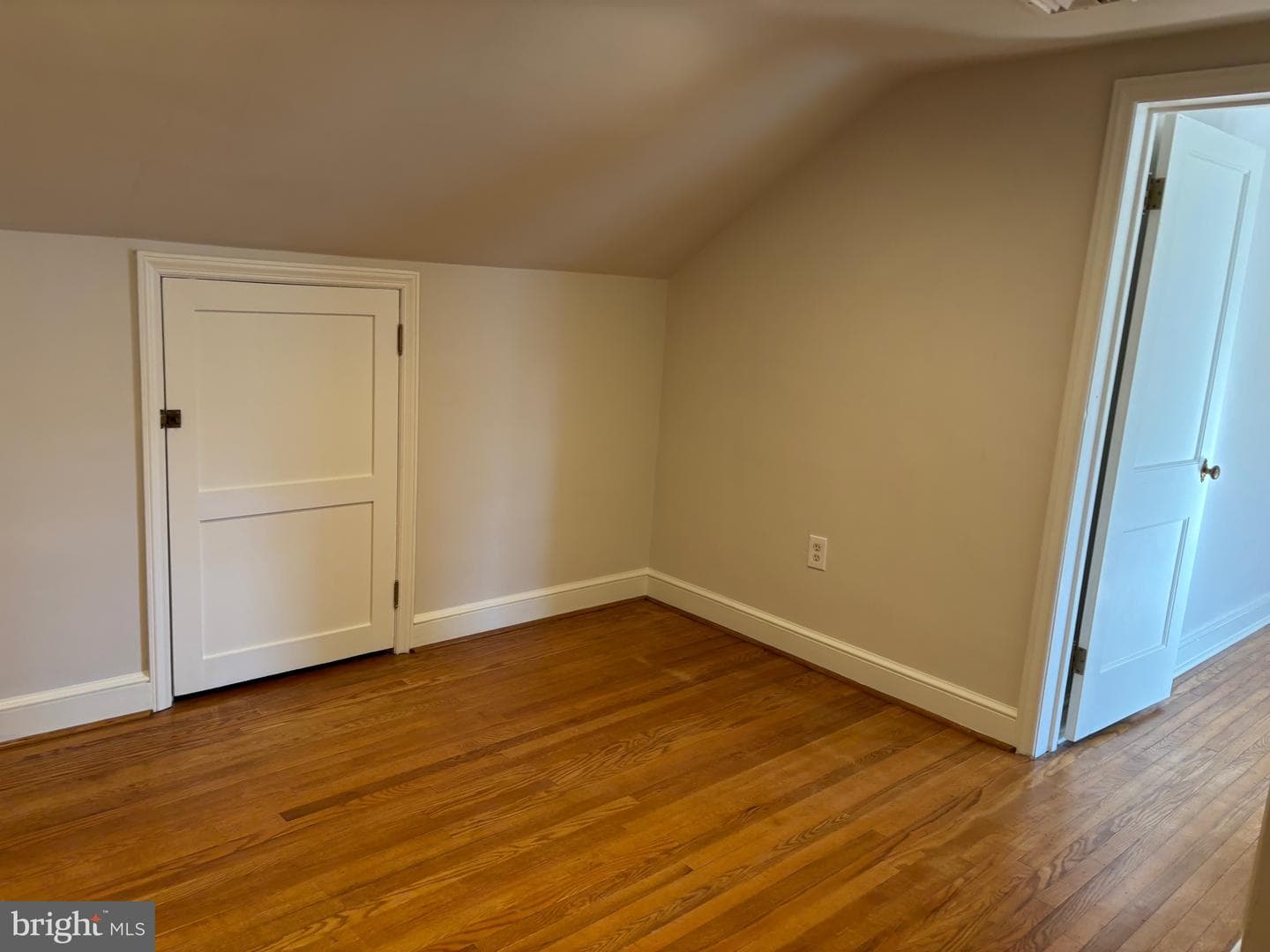 237 Francis Avenue photo 44