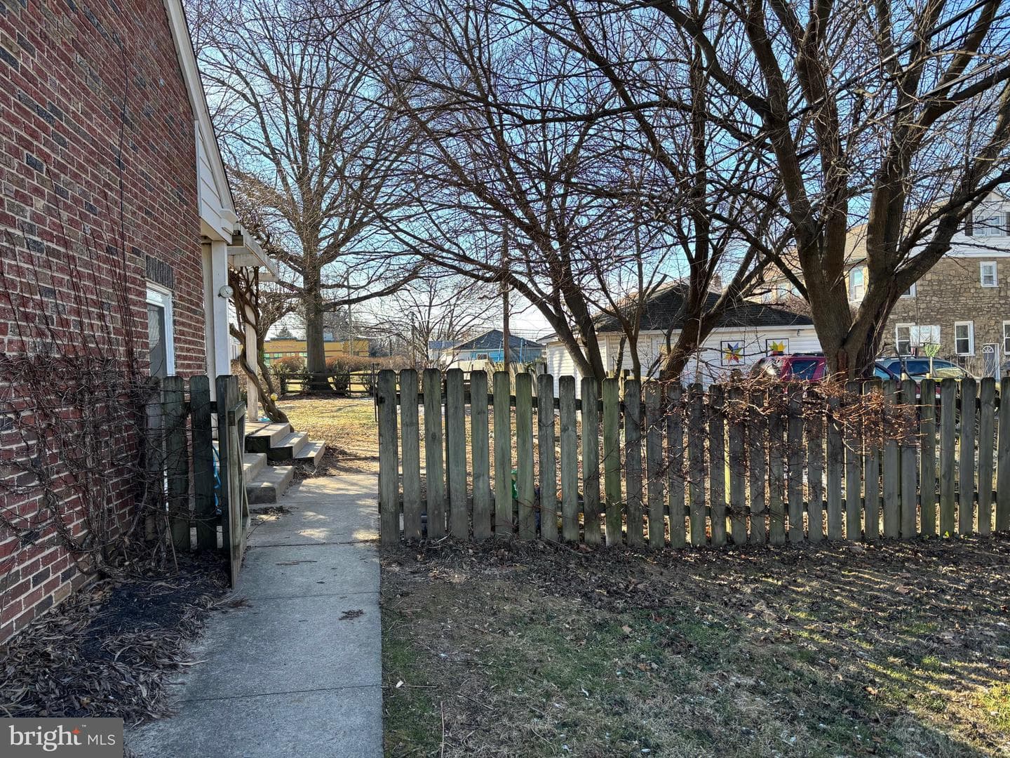 237 Francis Avenue photo 68