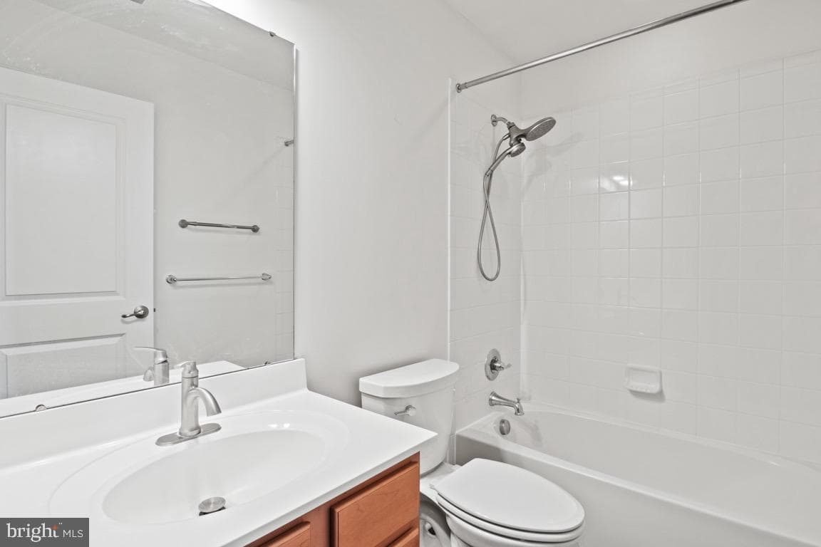86 Green View Drive photo 18