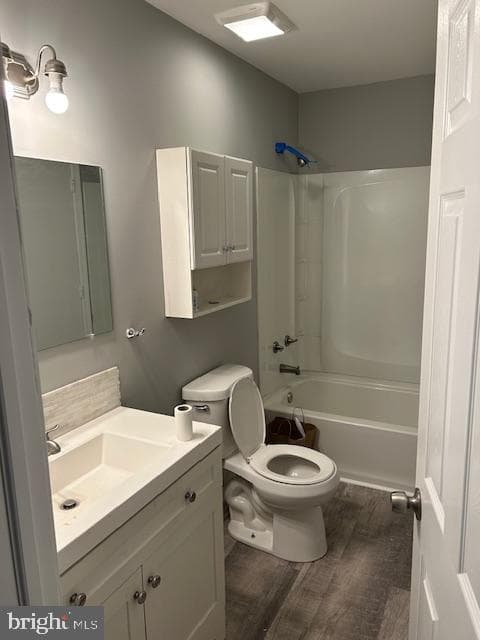1002 Walnut Ridge Estate photo 3