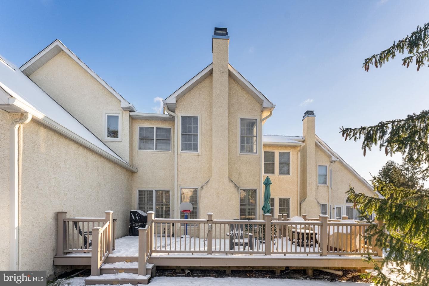 104 Saint Andrews Way photo 38