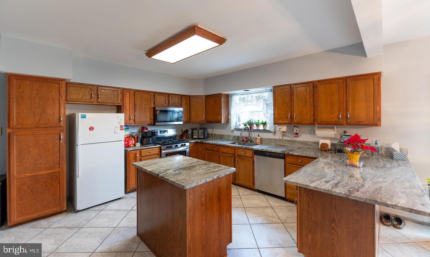 71 Green Briar Drive photo 17