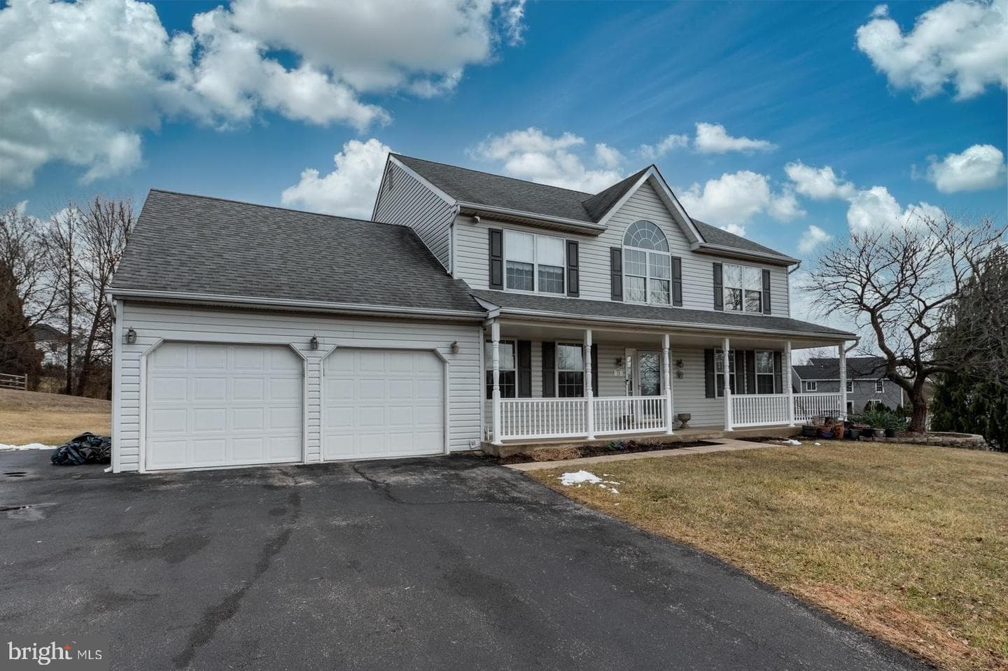 71 Green Briar Drive photo 2