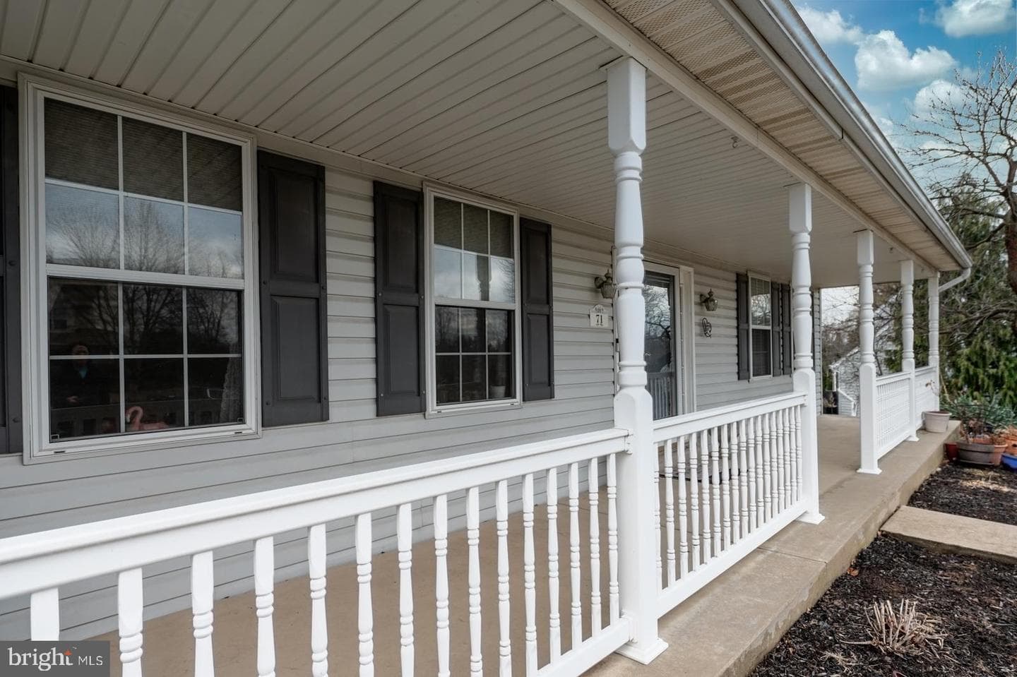 71 Green Briar Drive photo 6