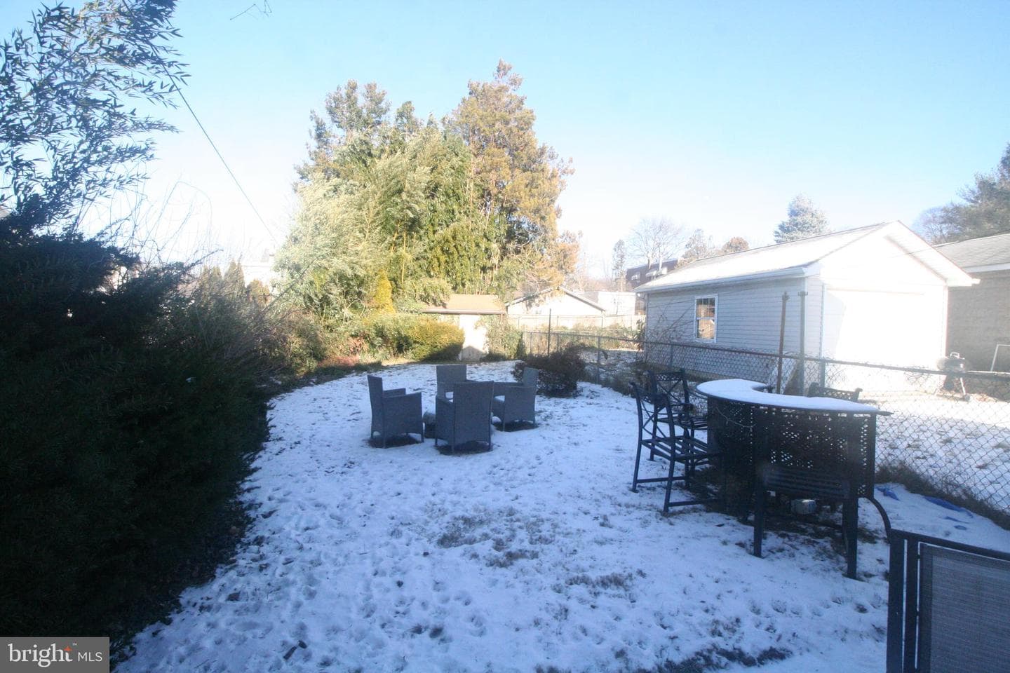 427 Jefferson Avenue photo 5
