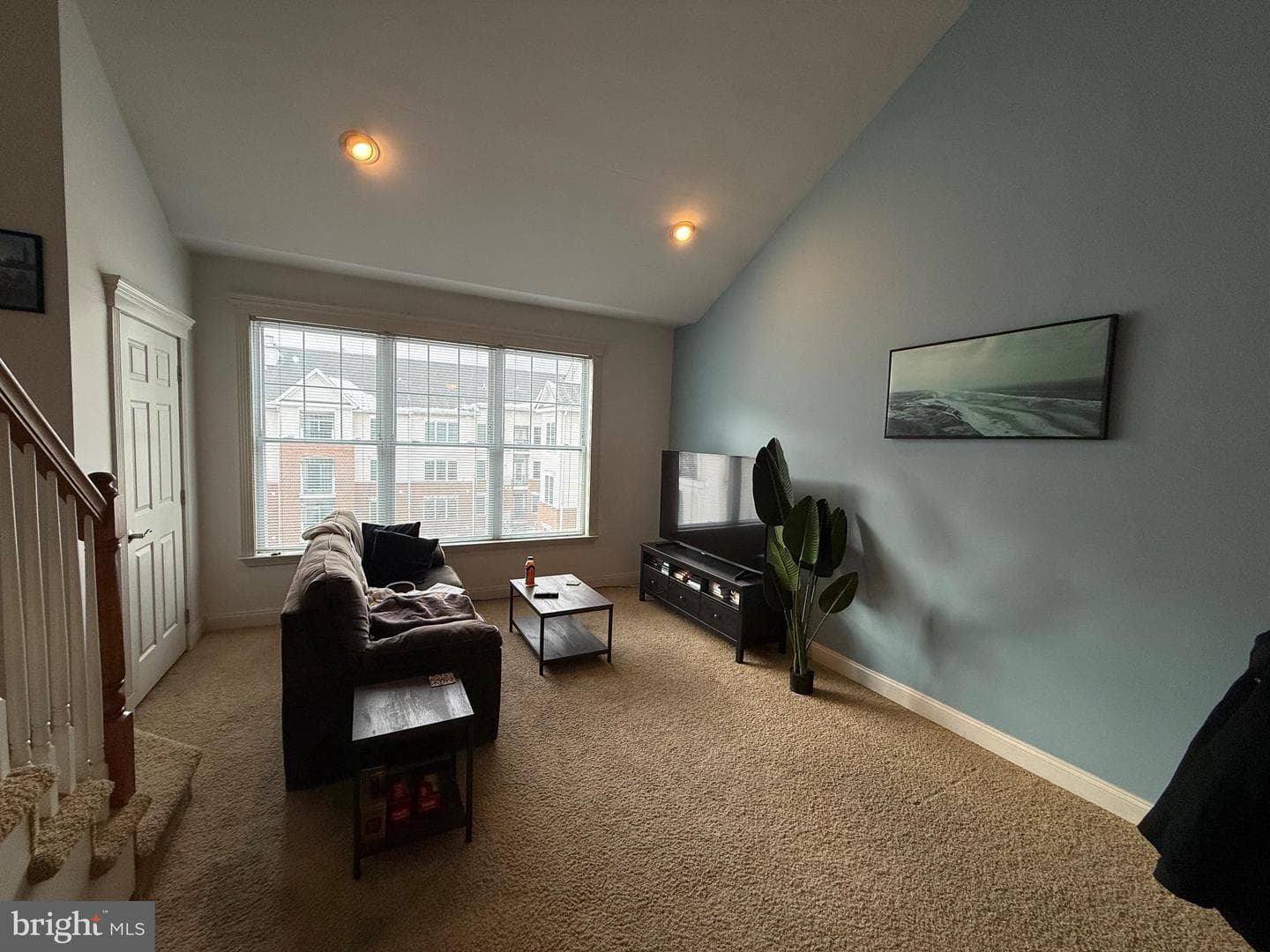 300 W Elm Street #2405 photo 2