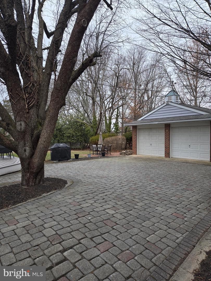 113 Hancock Road photo 32