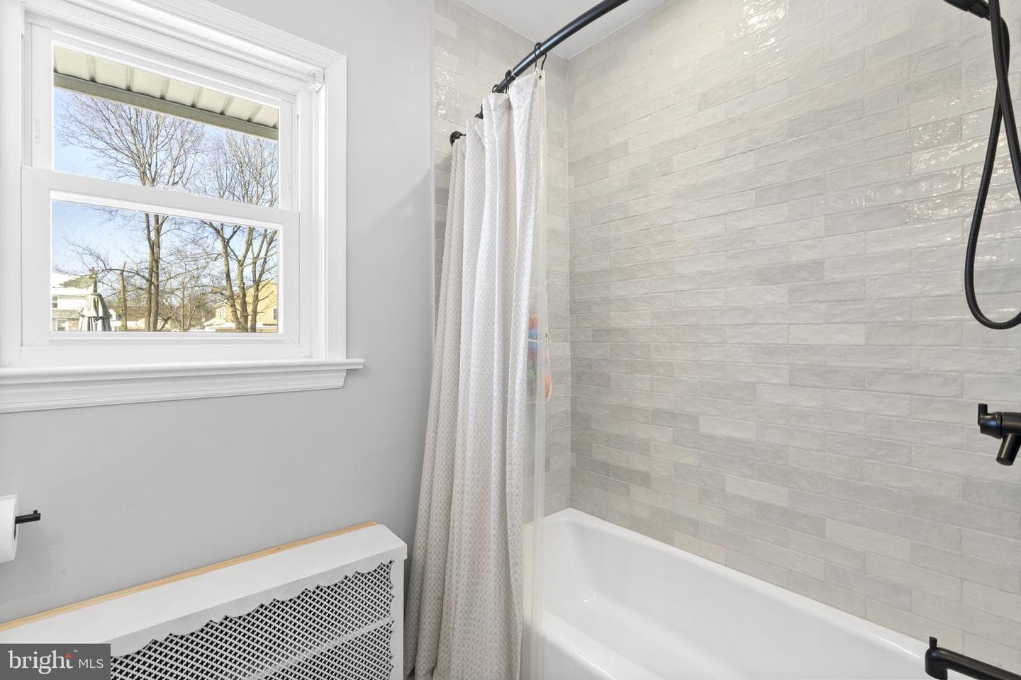 115 N Park Avenue photo 16