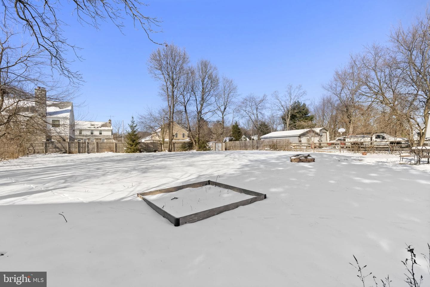 115 N Park Avenue photo 30