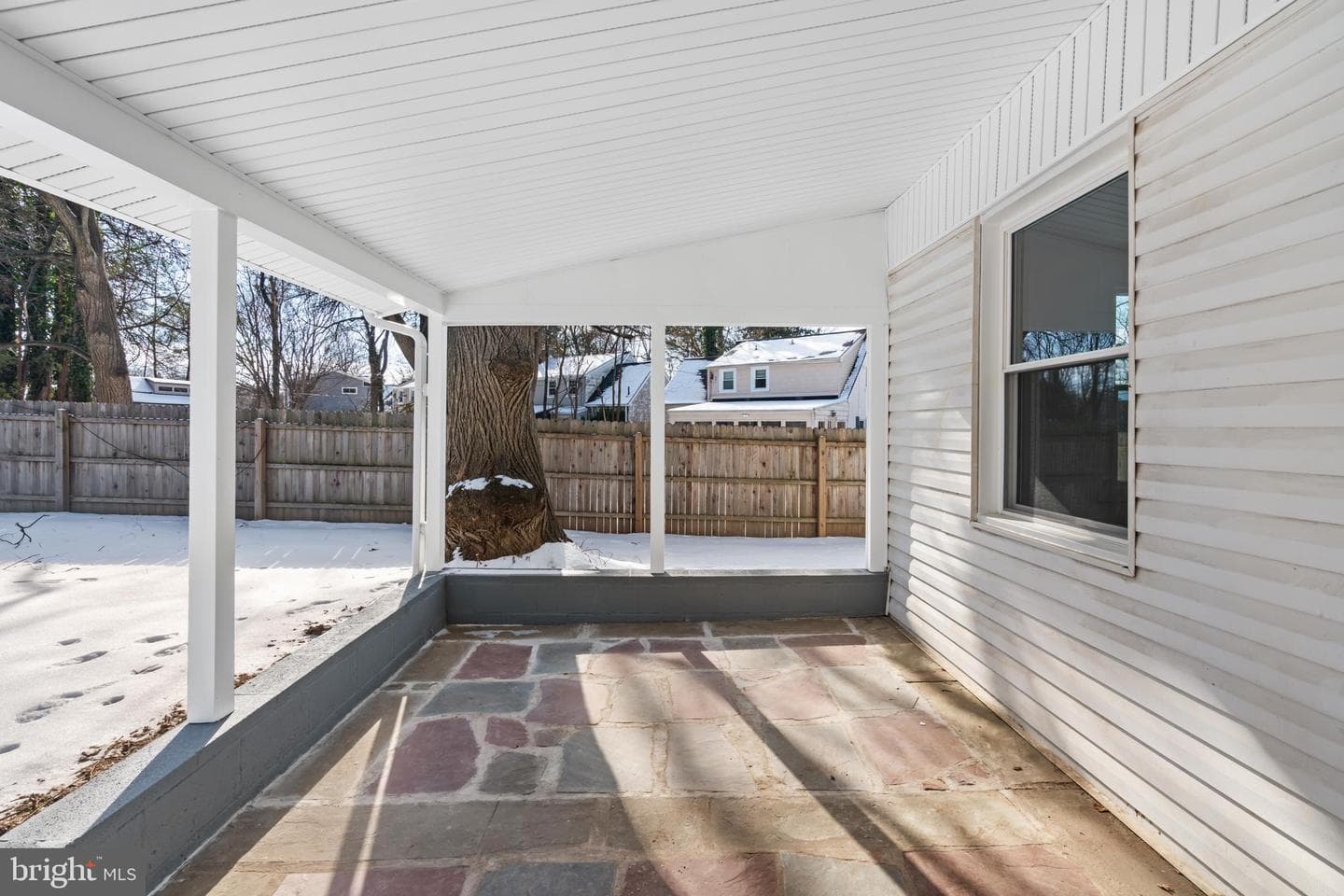 326 Lorraine Avenue photo 7