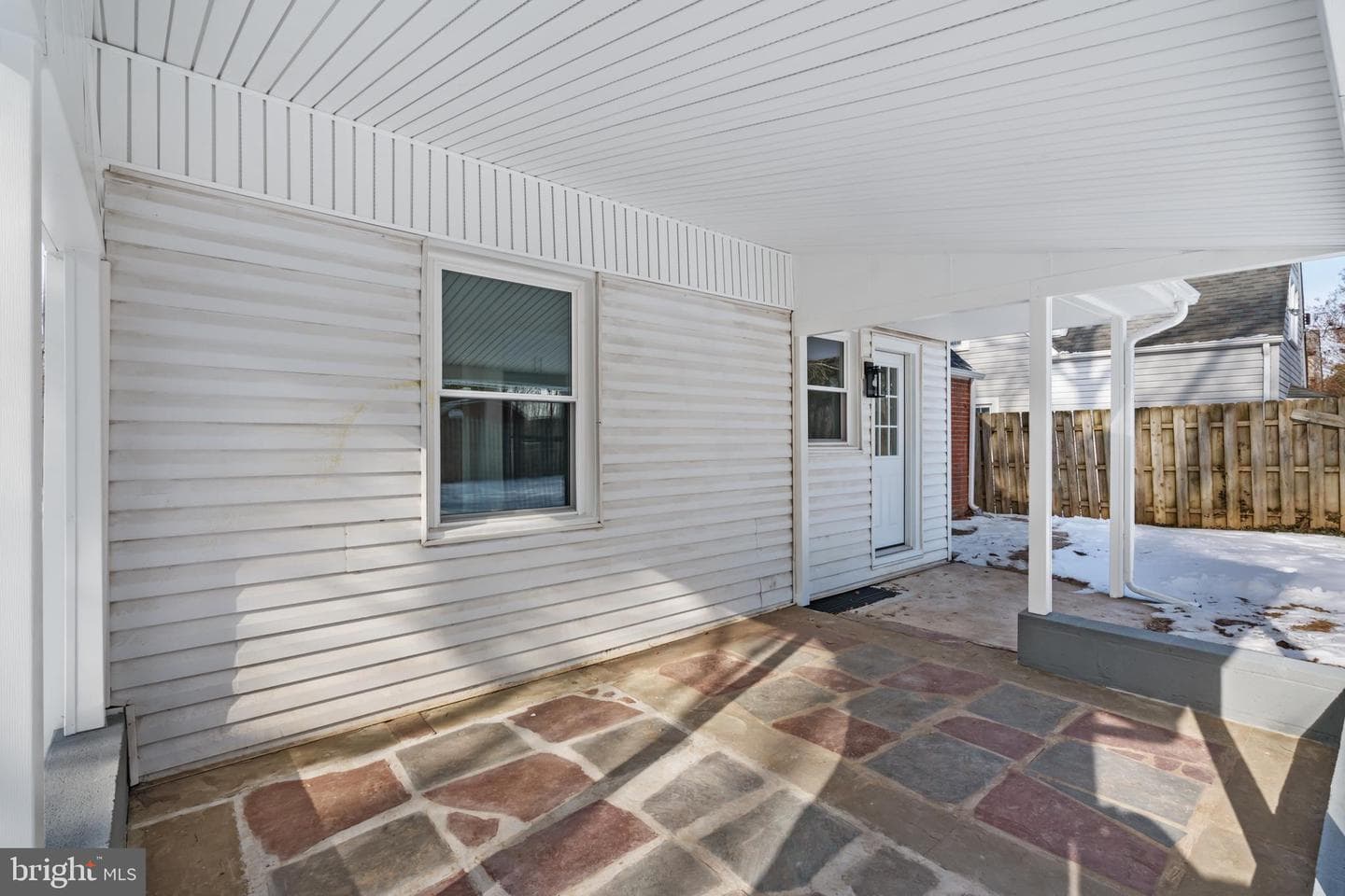 326 Lorraine Avenue photo 8