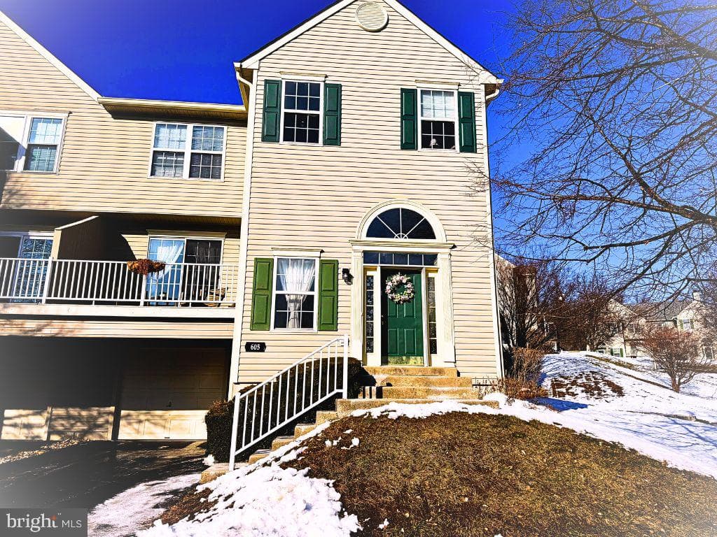 605 Hamilton Street photo 1
