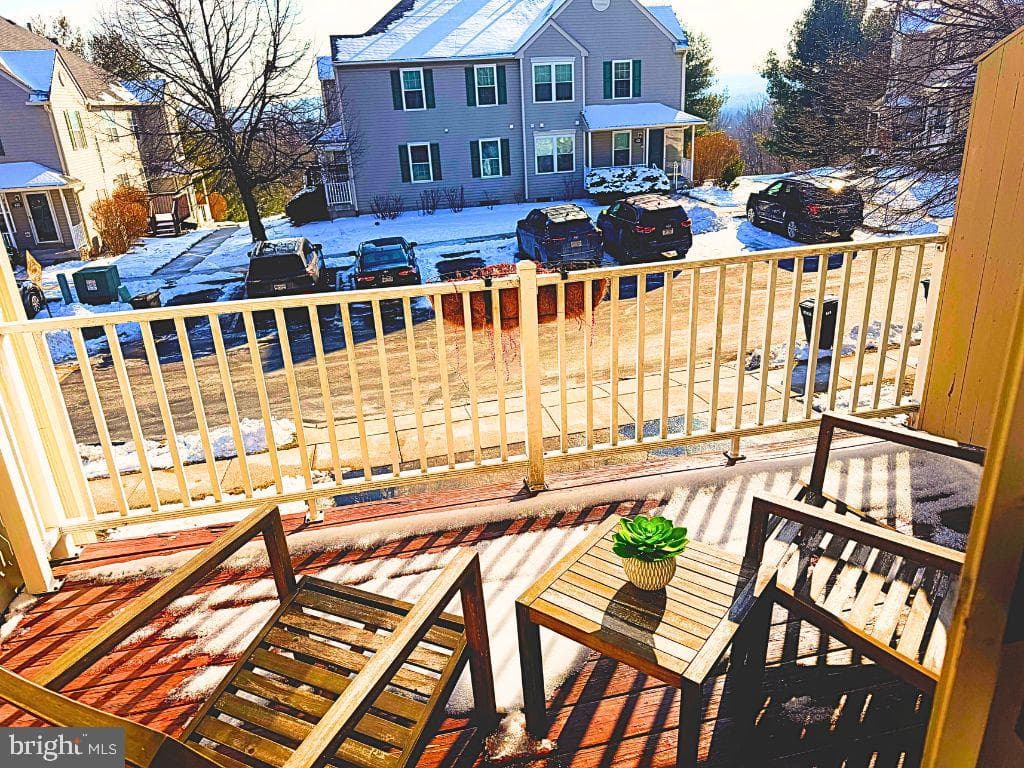 605 Hamilton Street photo 7