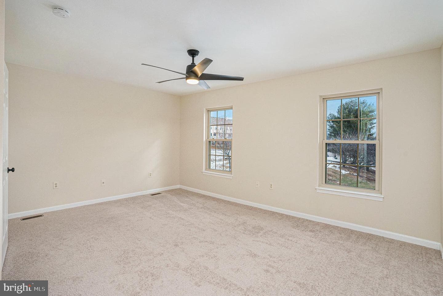 525 Maple Glen Circle photo 21